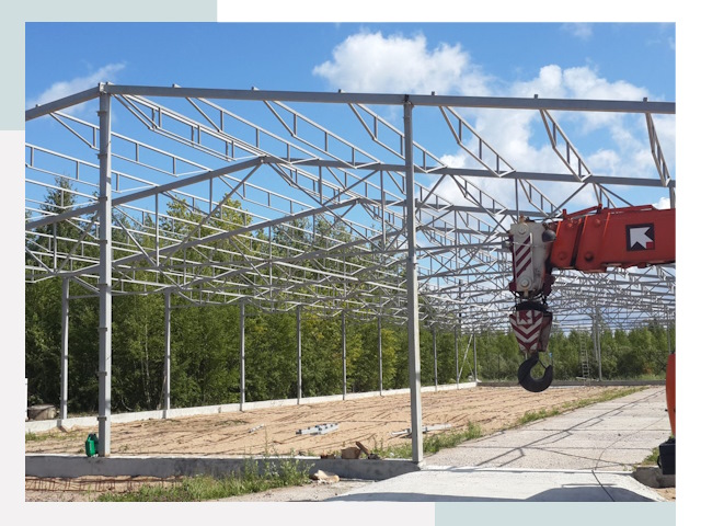 Строительство конюшен в Шарыпово от 606 руб. под ключ