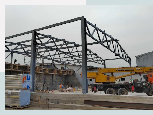 Строительство цехов в Шарыпове