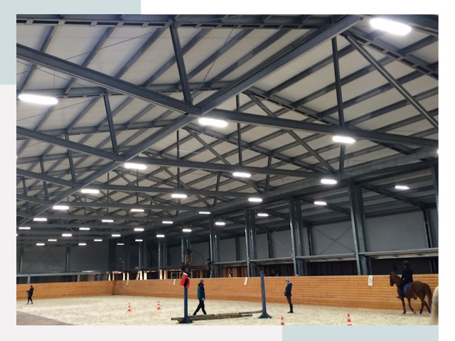 Строительство конных манежей от 606 руб в Шарыпово