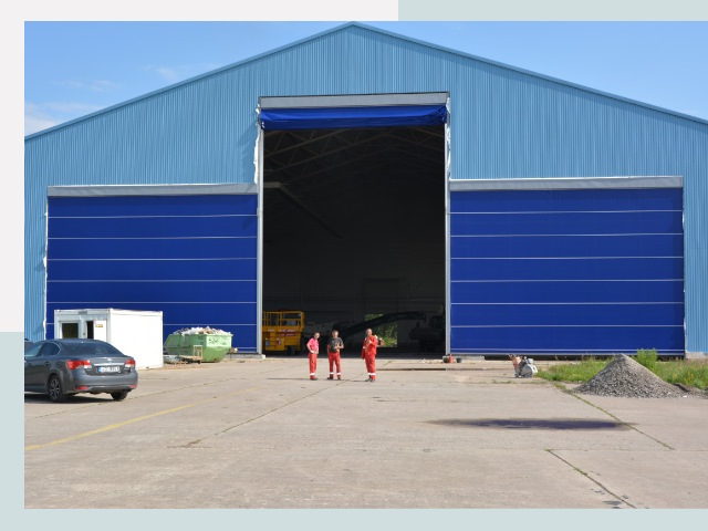 Ангарные ворота в Шарыпово от СтальСтрой-Шрп по цене 606 руб.